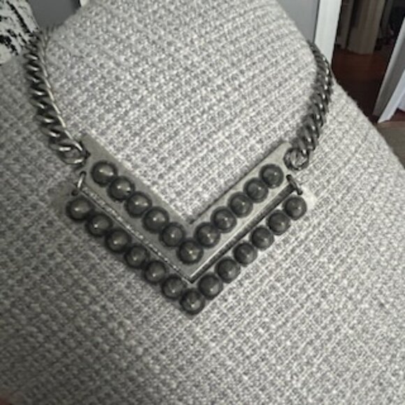 Fashion Spike Necklace - Picture 1 of 5